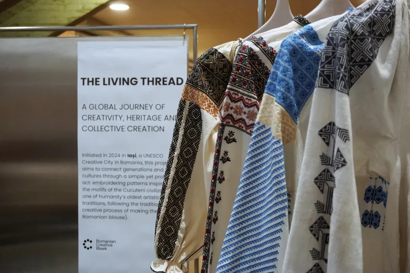 the%20living%20thread