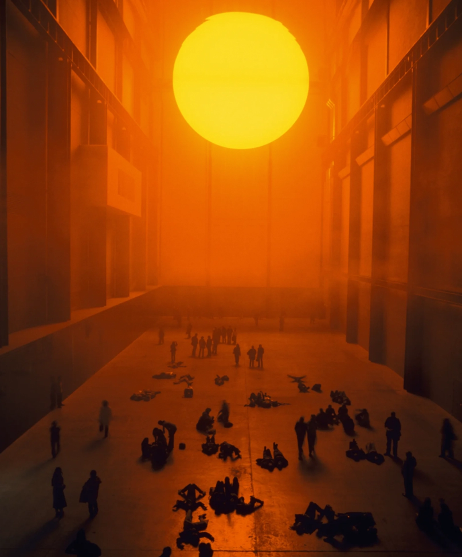 Olafur-Eliasson-The-Weather-Project