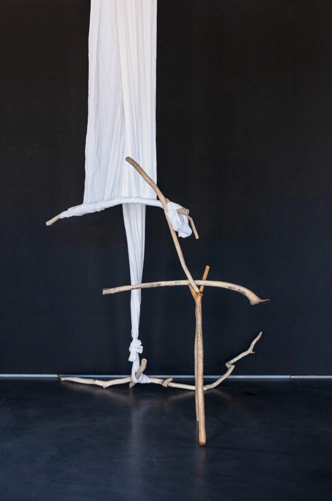 Sergiu-Chihaia-Echilibru-foarte-fragil