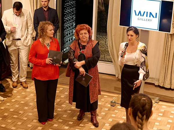 win-gallery-daniela-grapa-solo-exhibition