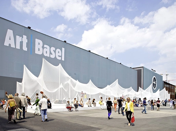 win-gallery-art-basel-2025-emerging-trends-in-contemporary-art